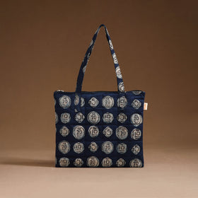 Handcrafted quilted handbag 15