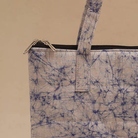 Handcrafted quilted handbag 17