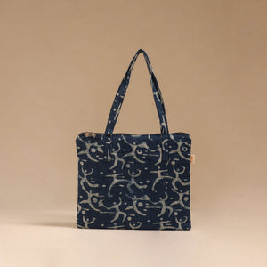 Handcrafted quilted handbag 24