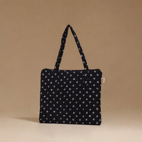 Handcrafted quilted handbag 87