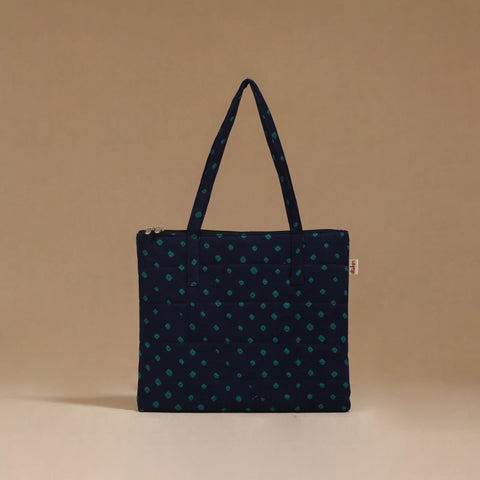 Handcrafted quilted handbag 90