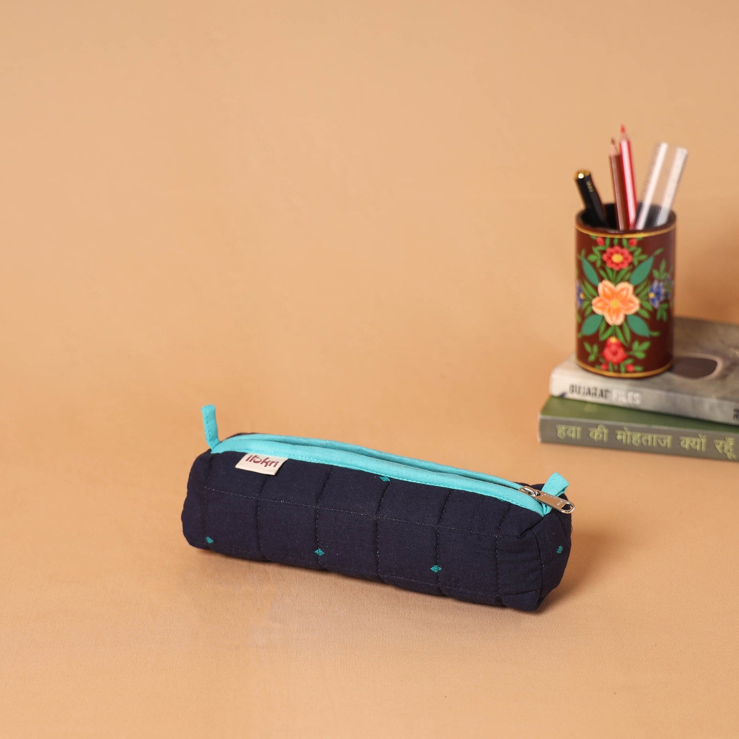 Handcrafted quilted pencil pouch 07