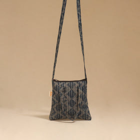 Handcrafted quilted sling bag 01