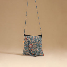 Handcrafted quilted sling bag 02