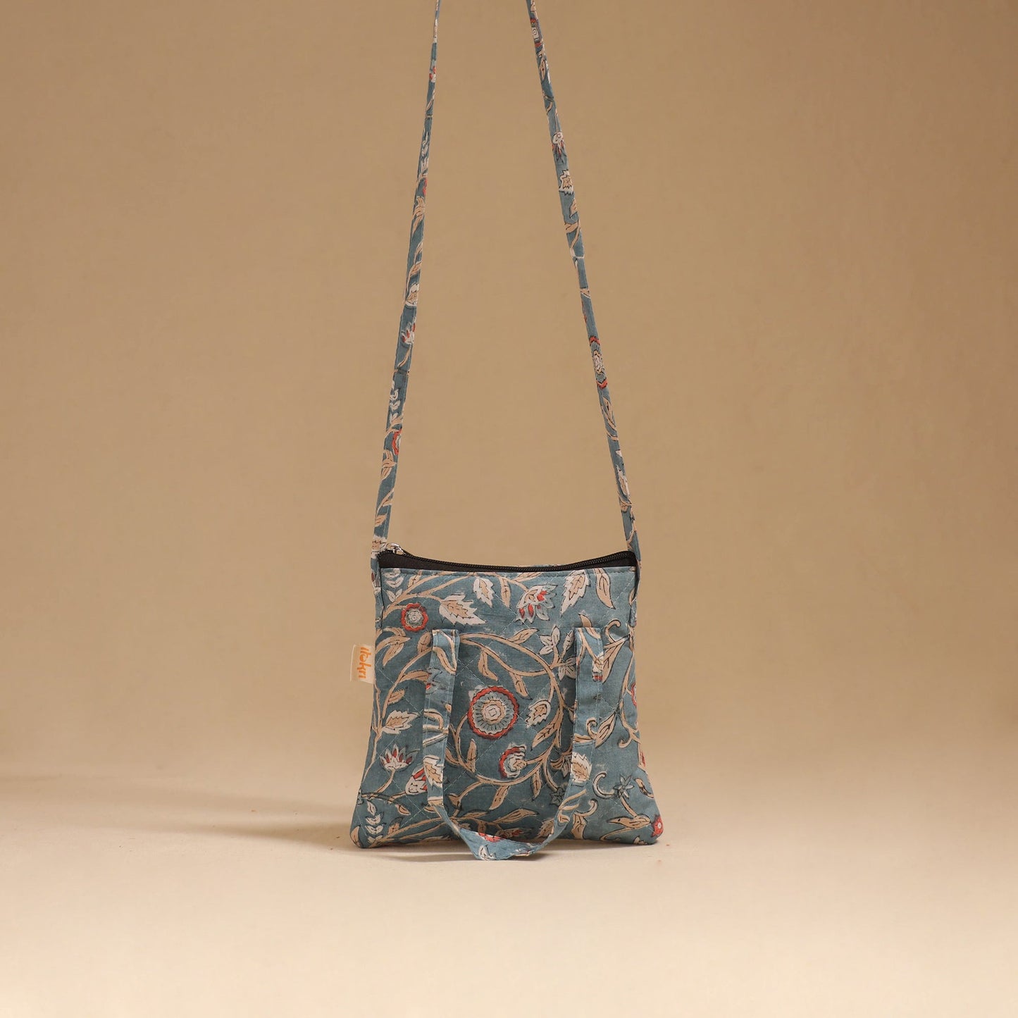 Handcrafted quilted sling bag 02