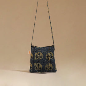 Handcrafted quilted sling bag 02