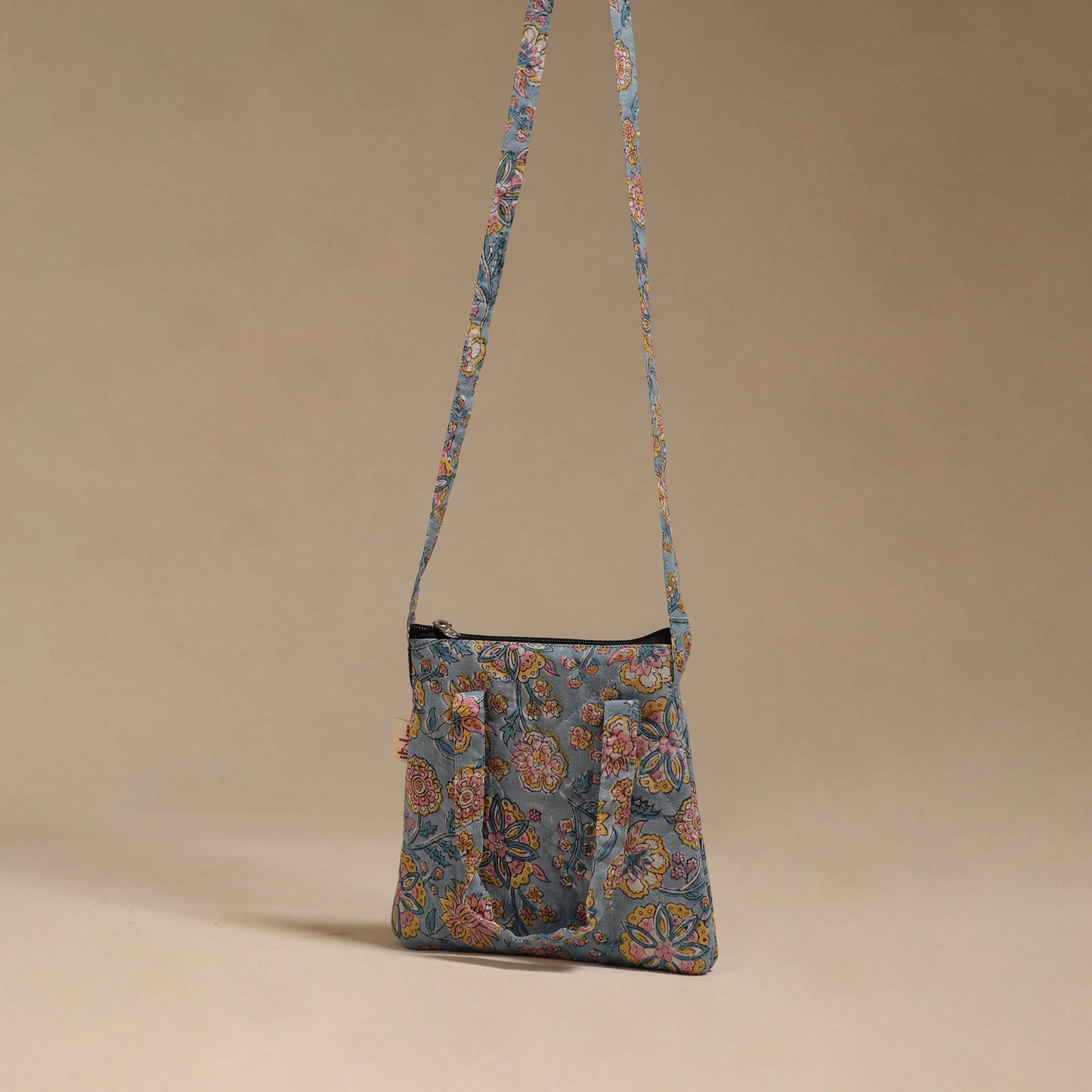 Handcrafted quilted sling bag 06