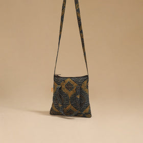 Handcrafted quilted sling bag 38