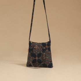 Handcrafted quilted sling bag 44