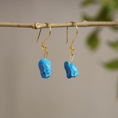 Buy Handcrafted Blue Stone Earrings 05 Online at iTokri.com