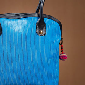 Buy Handcrafted Printed Cotton Shoulder Bag Online at iTokri.com