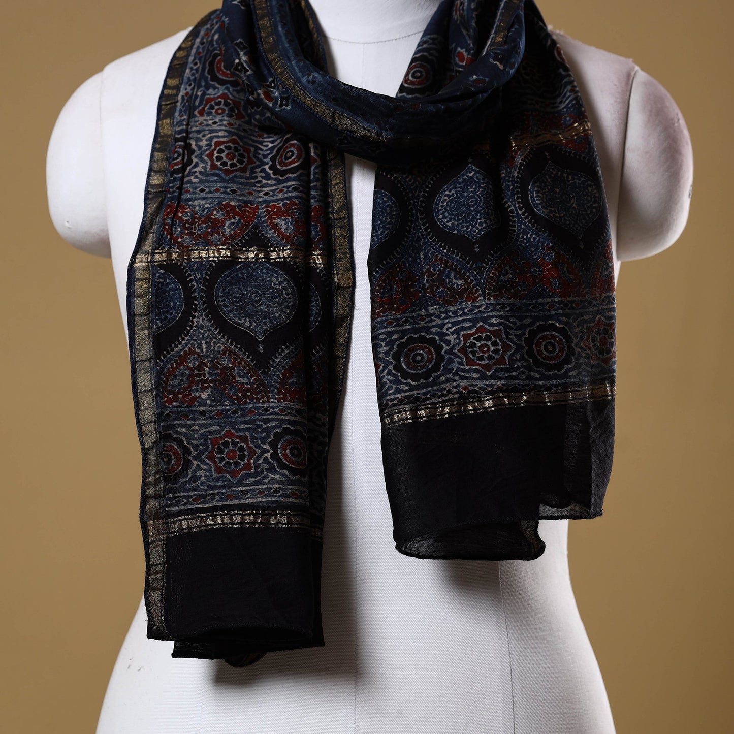 Handloom chanderi silk natural dyed stole 02 - handcrafted