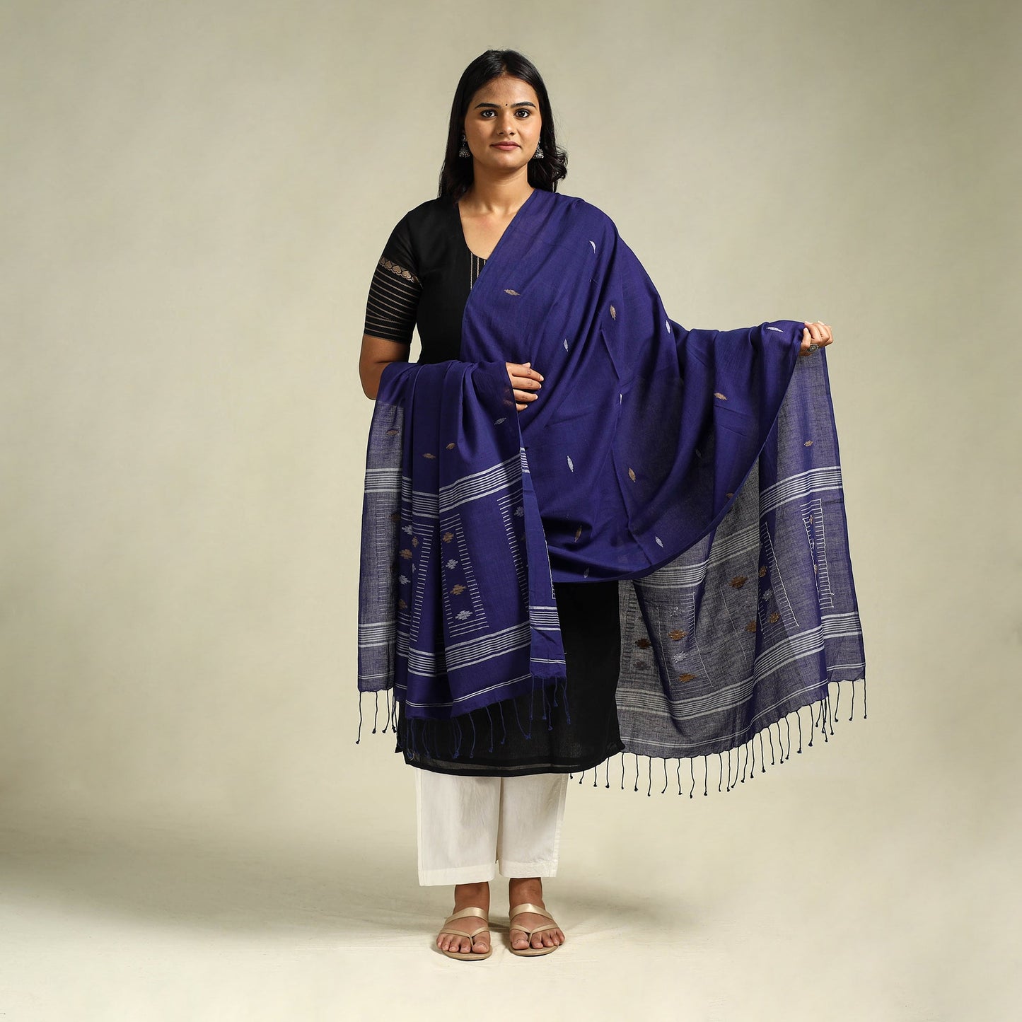 Blue Handloom Cotton Burdwan Jamdani Dupatta