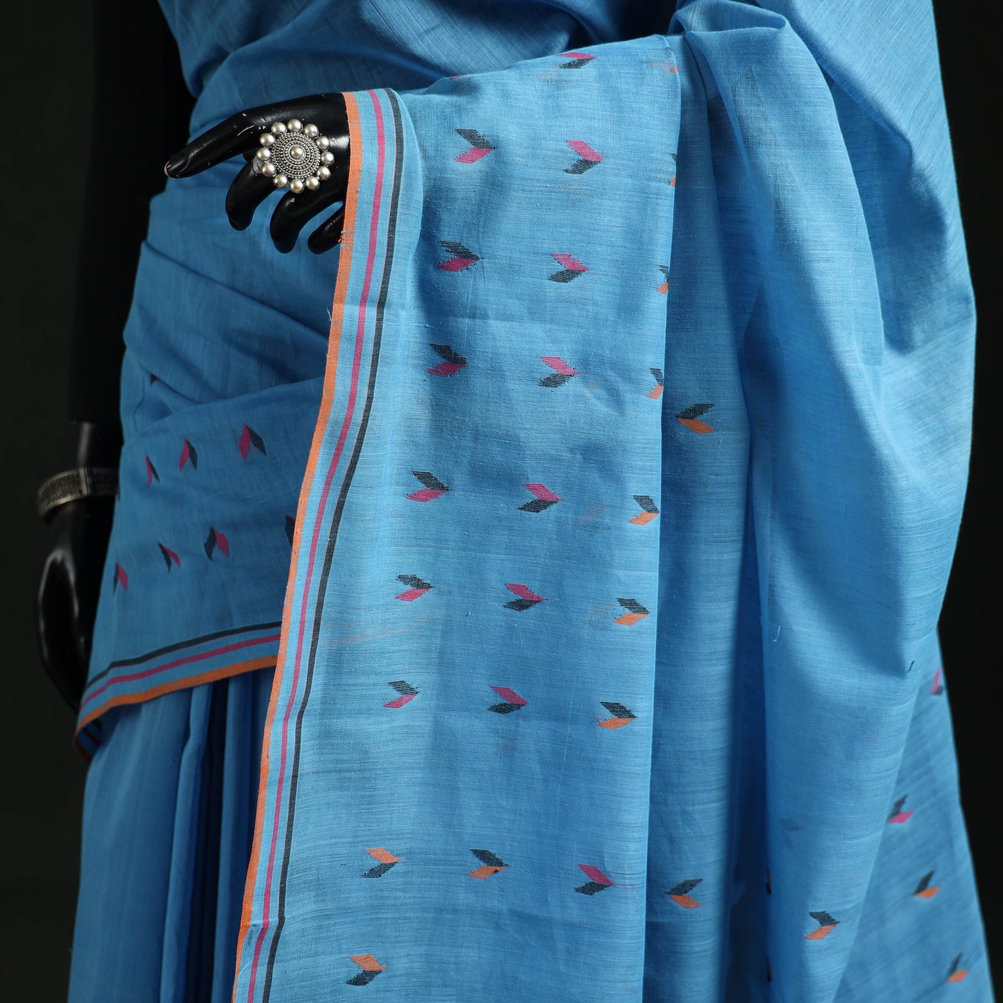 Blue - handloom cotton buti srikakulam jamdani saree 02