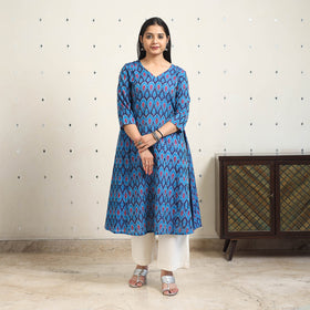 Blue Handloom Cotton A-Line Pochampally Ikat Kurta