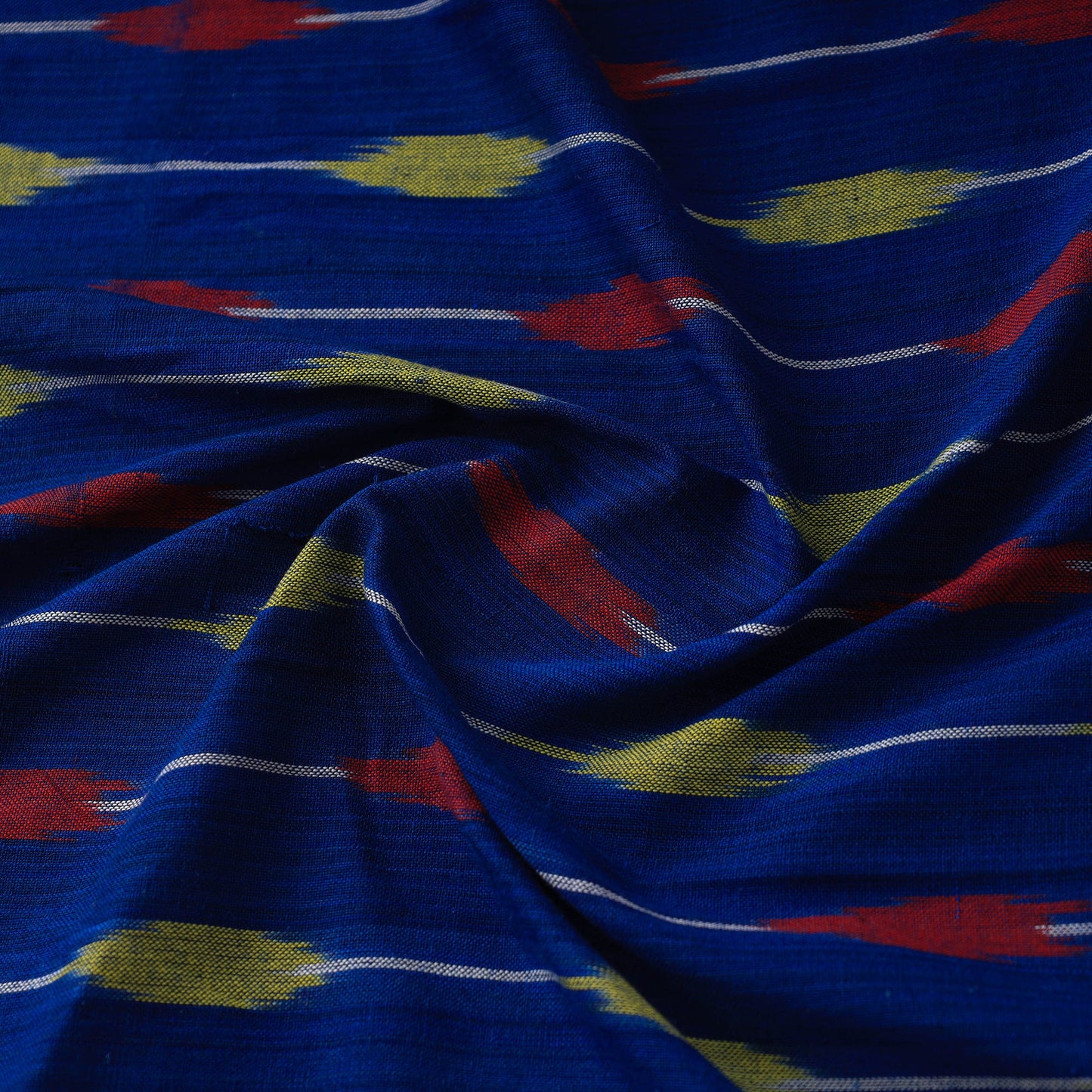  Handloom Cotton Pochampally Ikat Fabric 