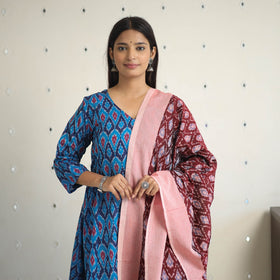 Blue Handloom Cotton Pochampally Ikat Kurta Set (Set of 3)