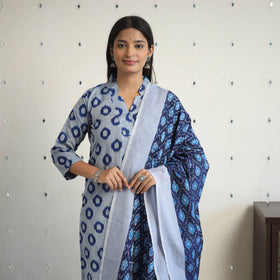 Blue Handloom Cotton Pochampally Ikat Kurta Set (Set of 3)