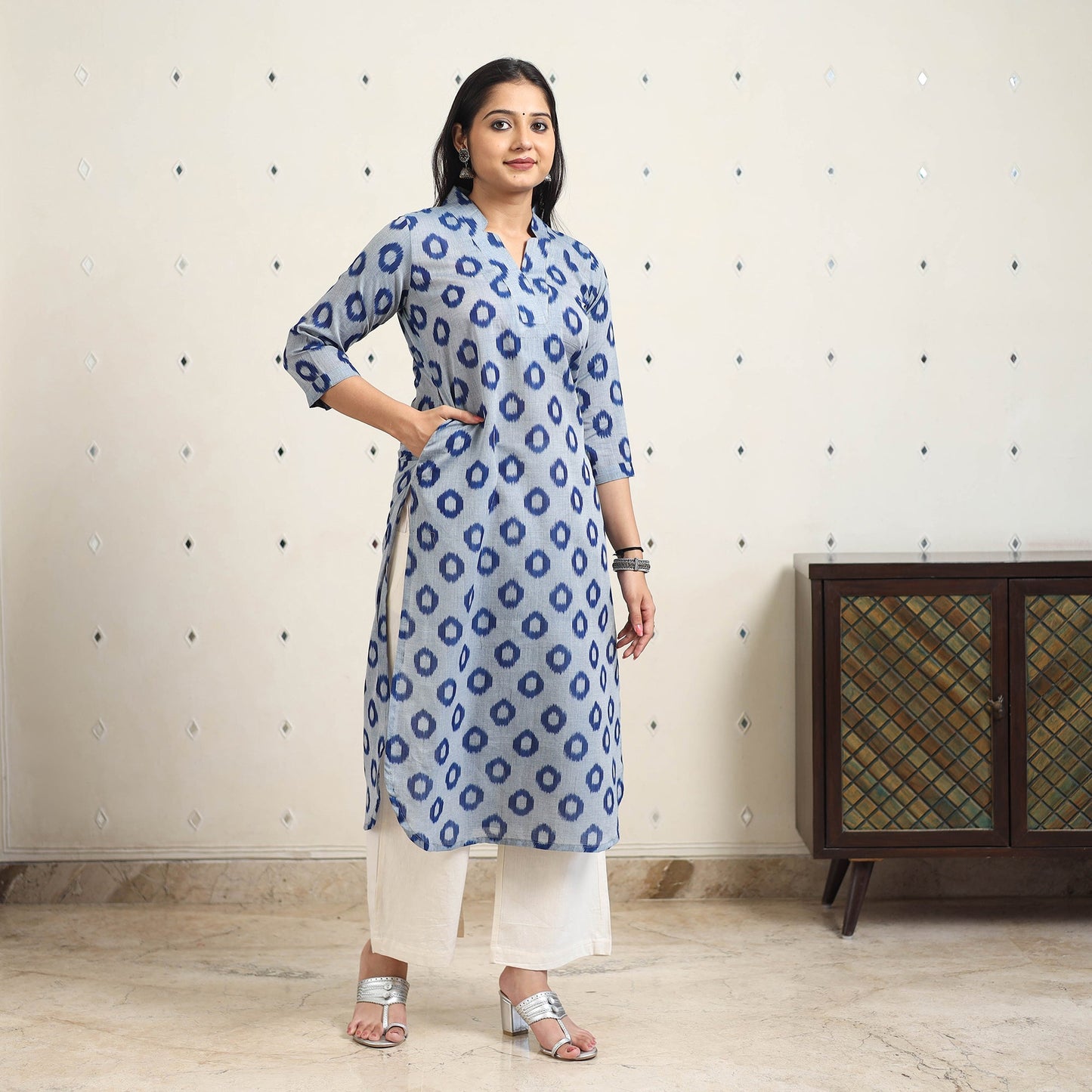 Blue - handloom cotton straight pochampally ikat kurta 10