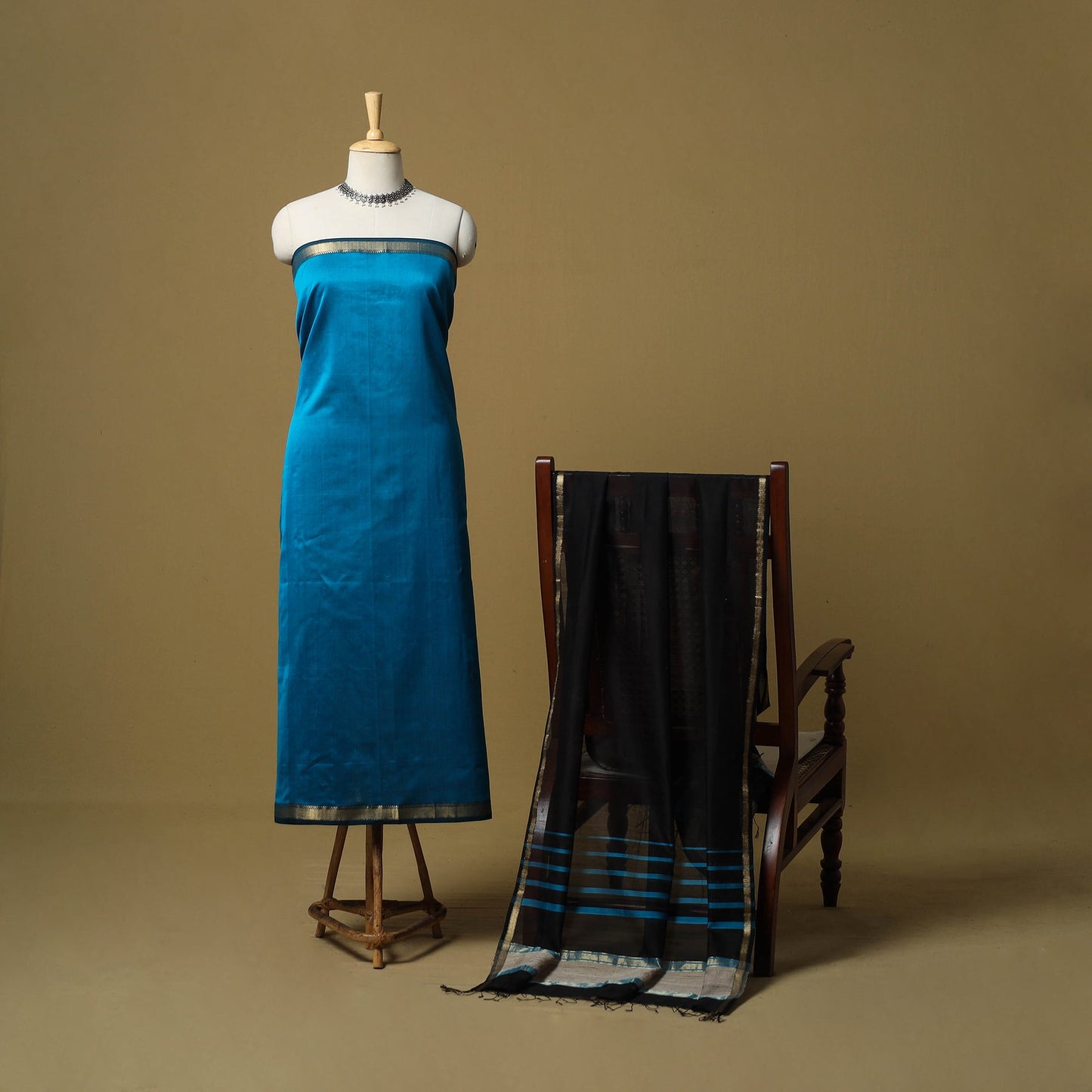 Handloom maheshwari silk 2pc unstitched dress material 36