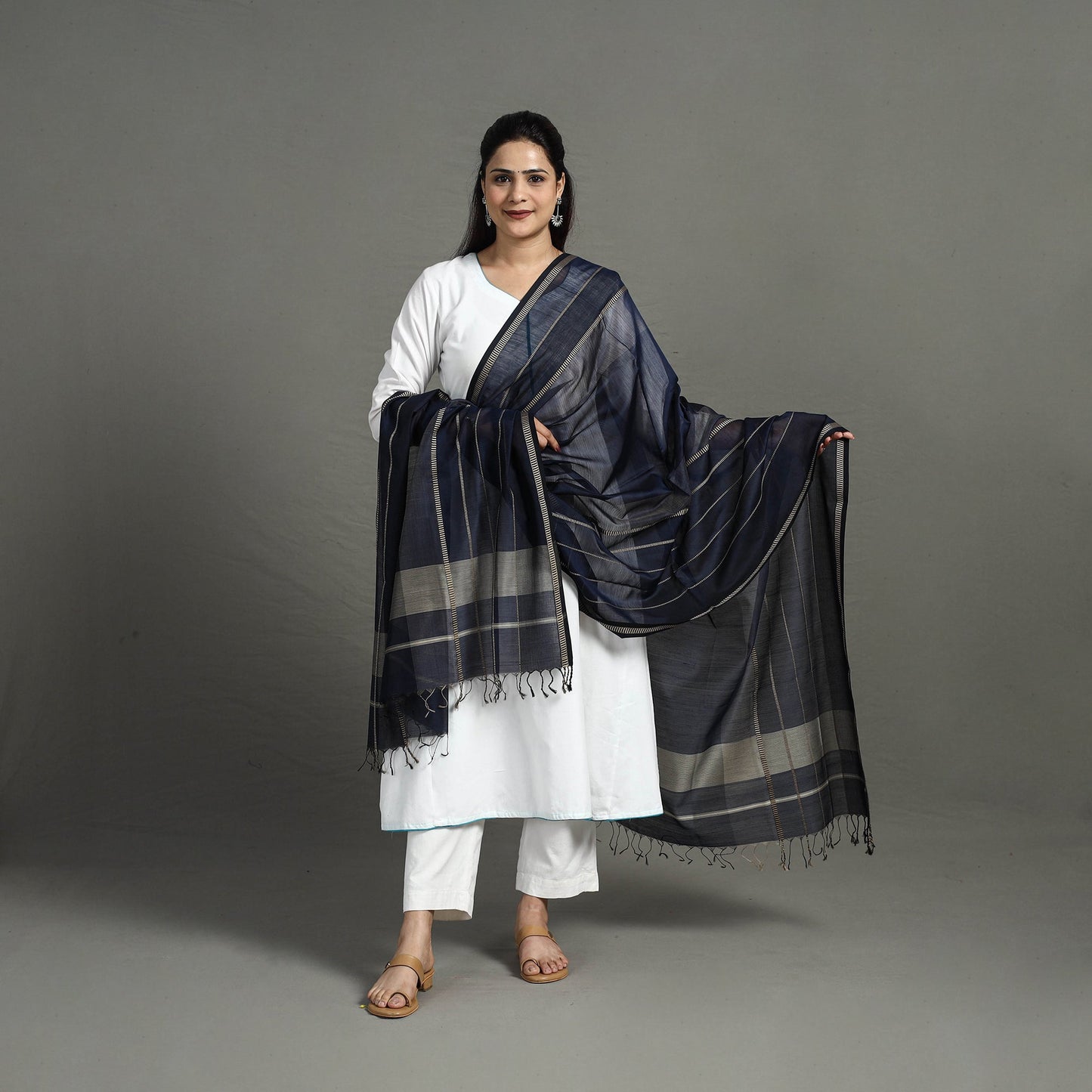 Blue - handloom silk cotton maheshwari dupatta 15