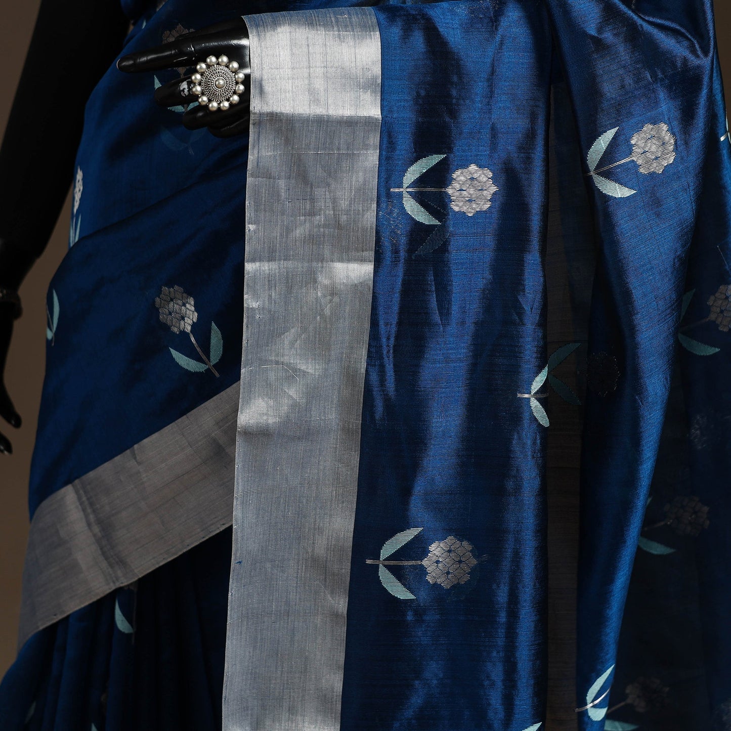 Handloom zari work pattu chanderi silk saree 27
