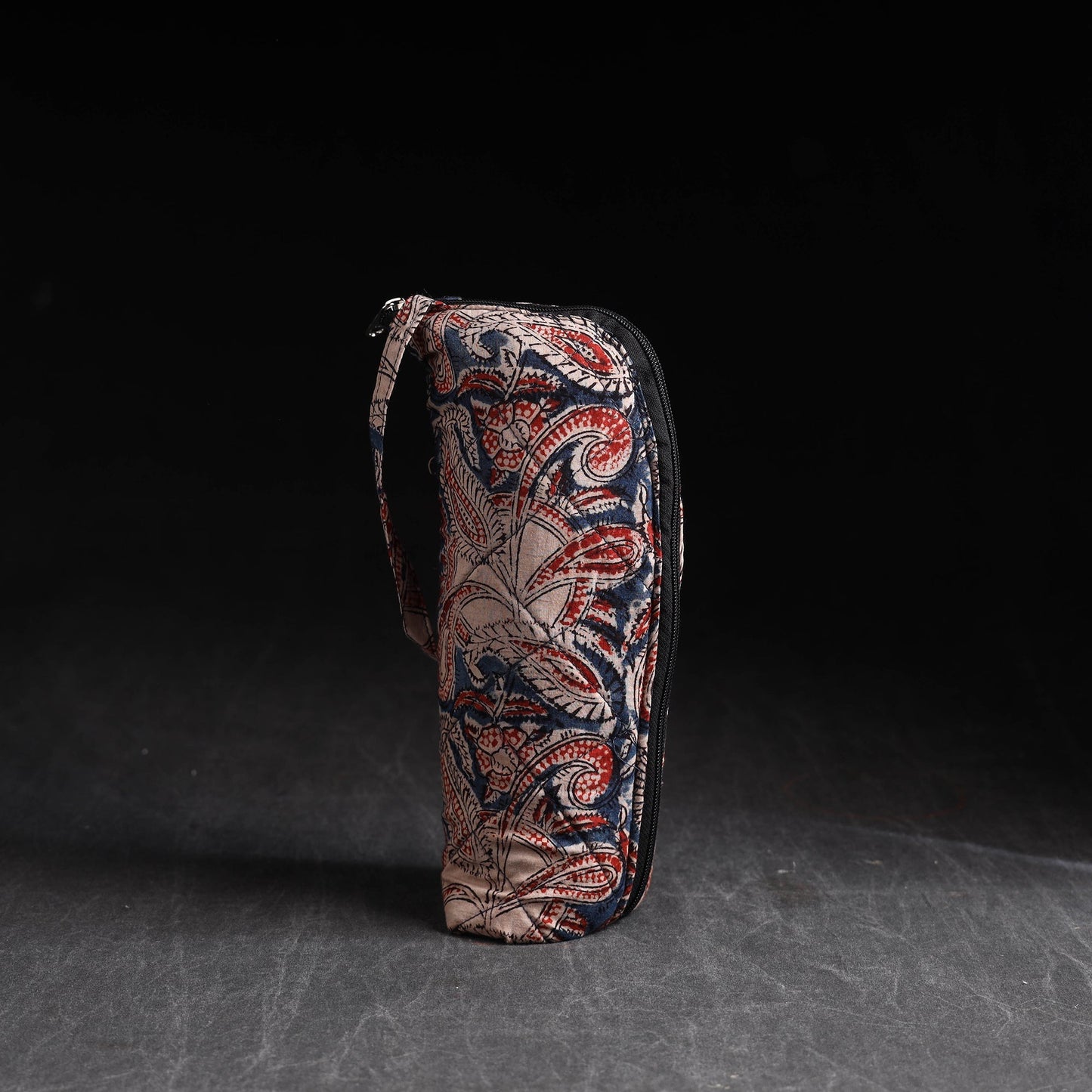 Handmade 1l water bottle cover 02 - handcrafted