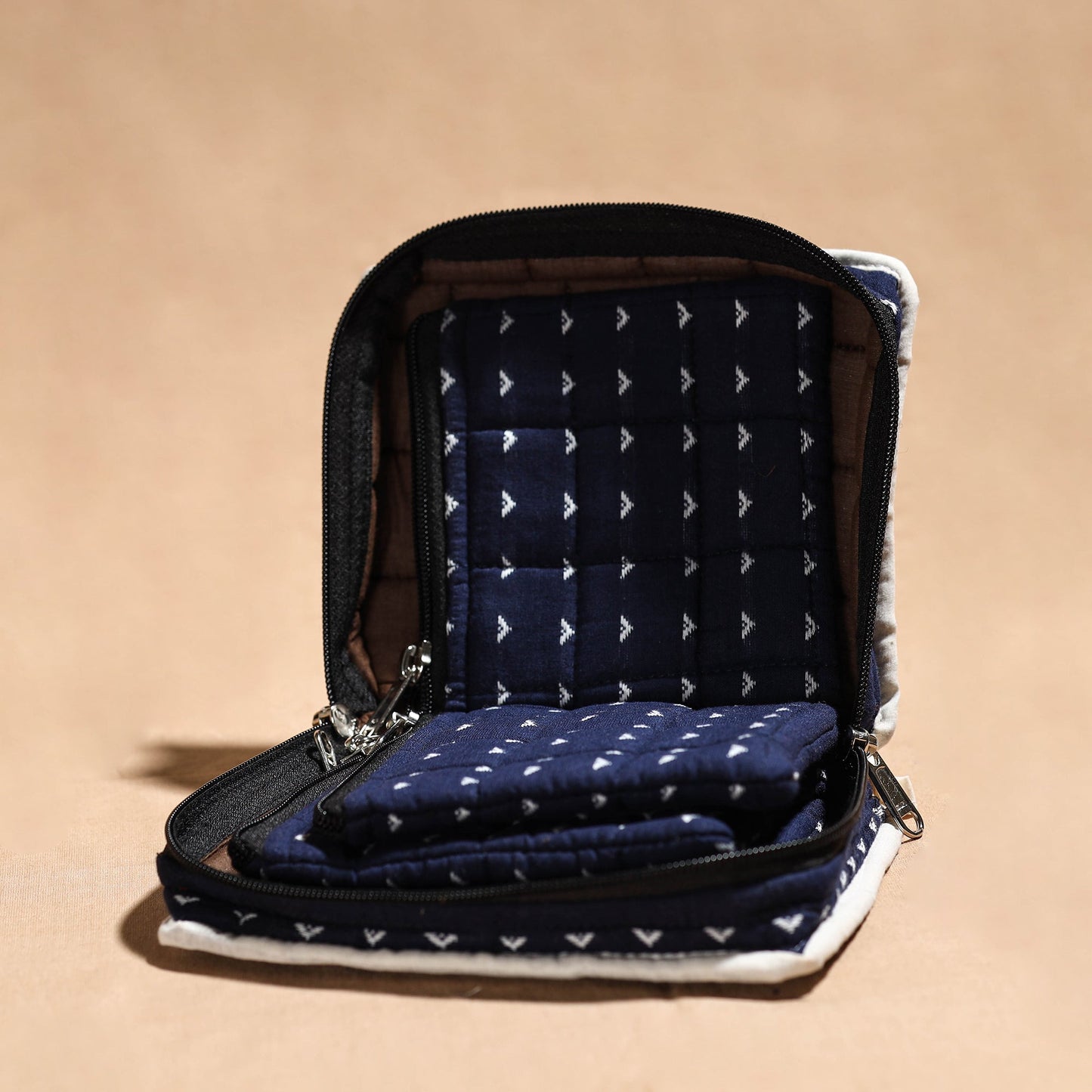 Blue Handmade 4 Pockets Cotton Jewelry Bag