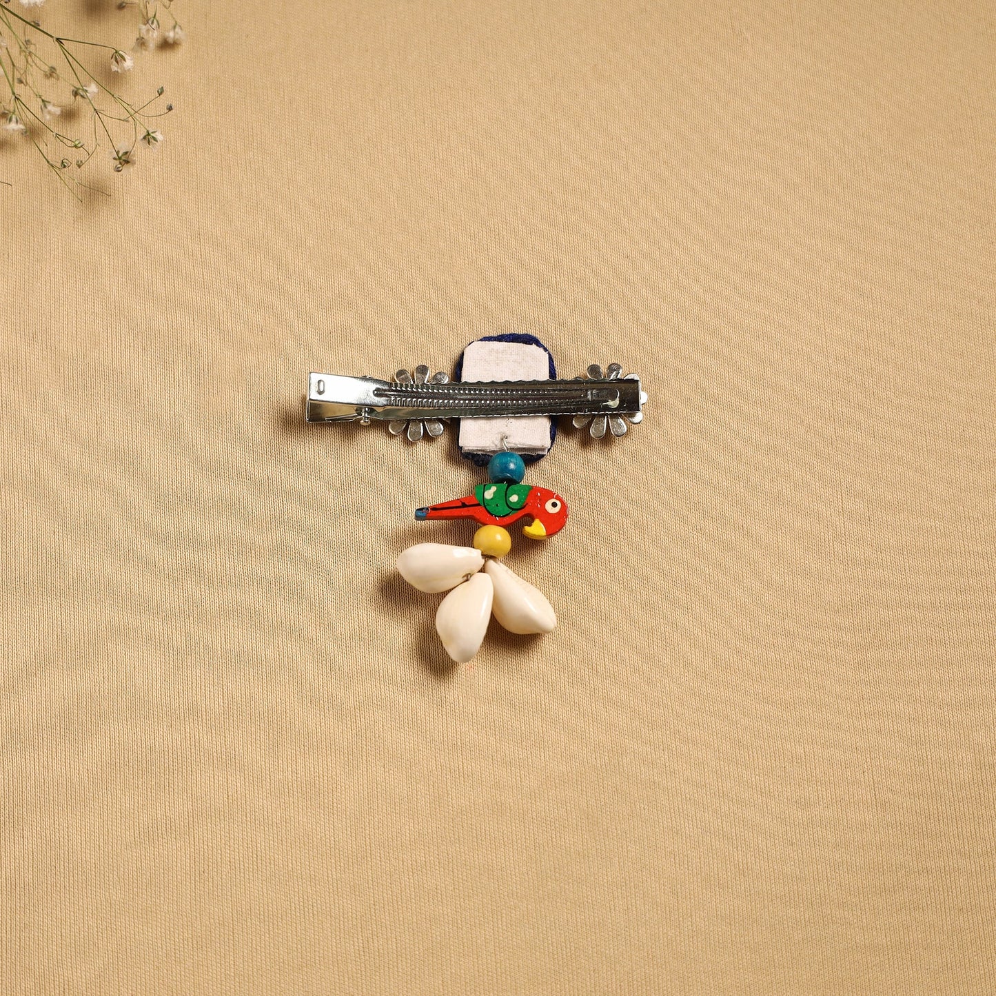 Handmade gs shell & thread work hair clip 37 - handcrafted