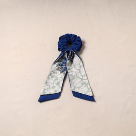 Handmade rubber band/scarf scrunchie 58 - handcrafted
