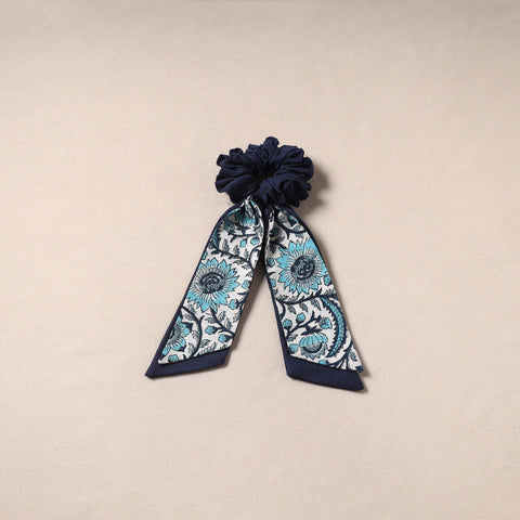 Handmade rubber band/scarf scrunchie 66 - handcrafted