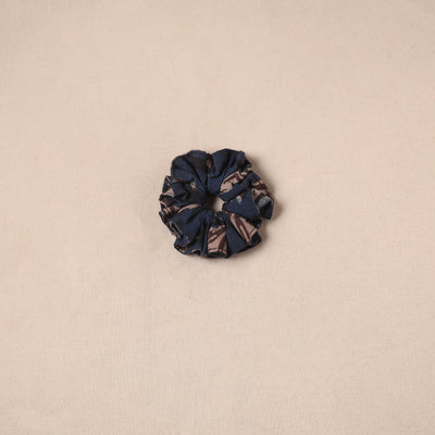 Handmade rubber band/scrunchie 103 - handcrafted