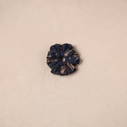 Handmade rubber band/scrunchie 103 - handcrafted