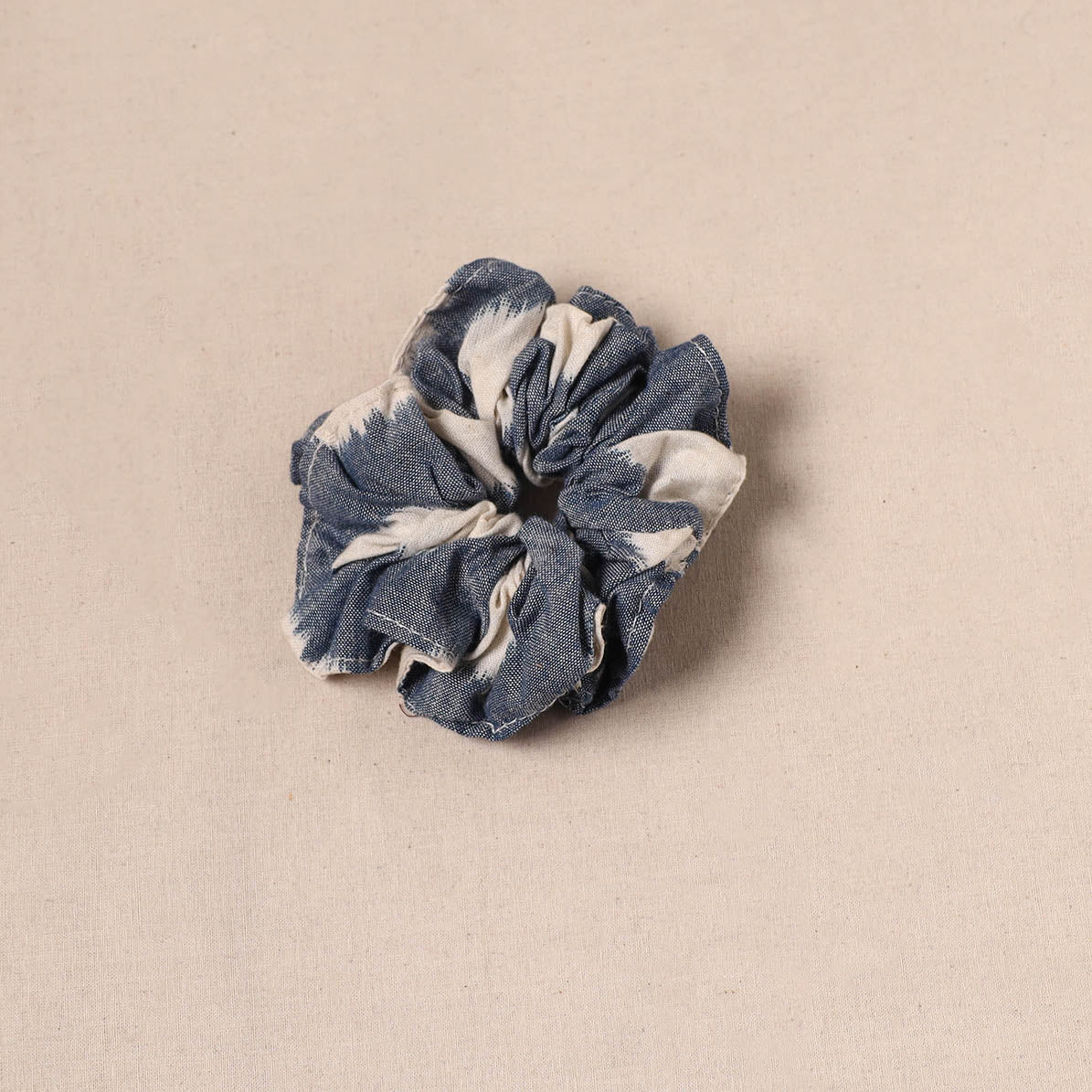 Handmade rubber band/scrunchie 154 - handcrafted