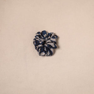 Handmade rubber band/scrunchie 165 - handcrafted