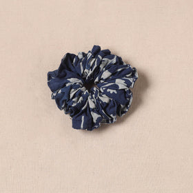 Handmade rubber band/scrunchie 60 - handcrafted