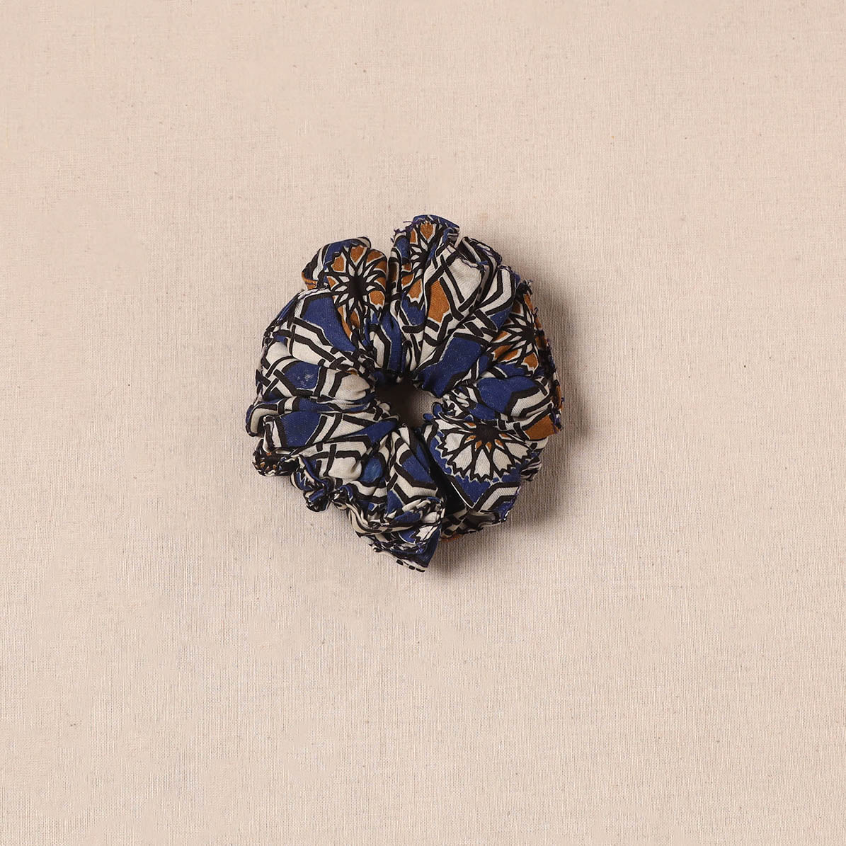 Handmade rubber band/scrunchie 93 - handcrafted