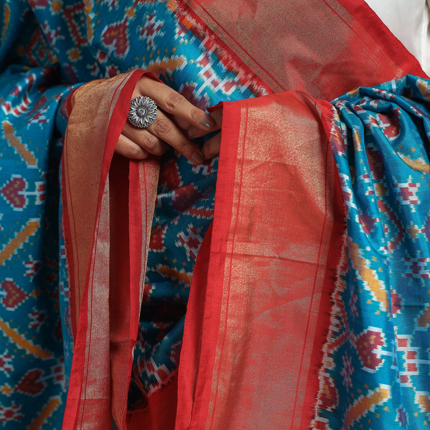 handwoven pochampally dupatta