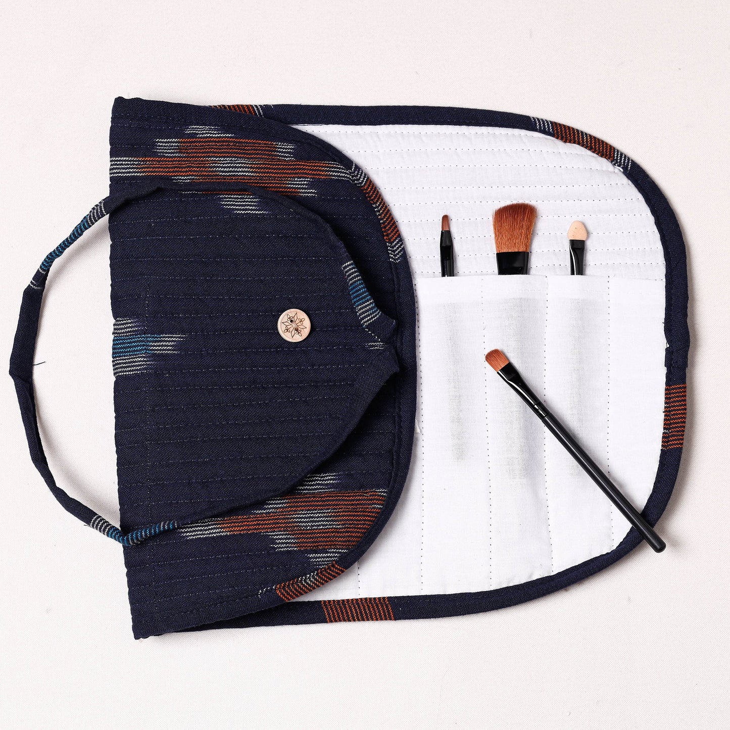  Ikat Fabric Multipurpose Segmented Make-up Brush Wrap Pouch/Case 