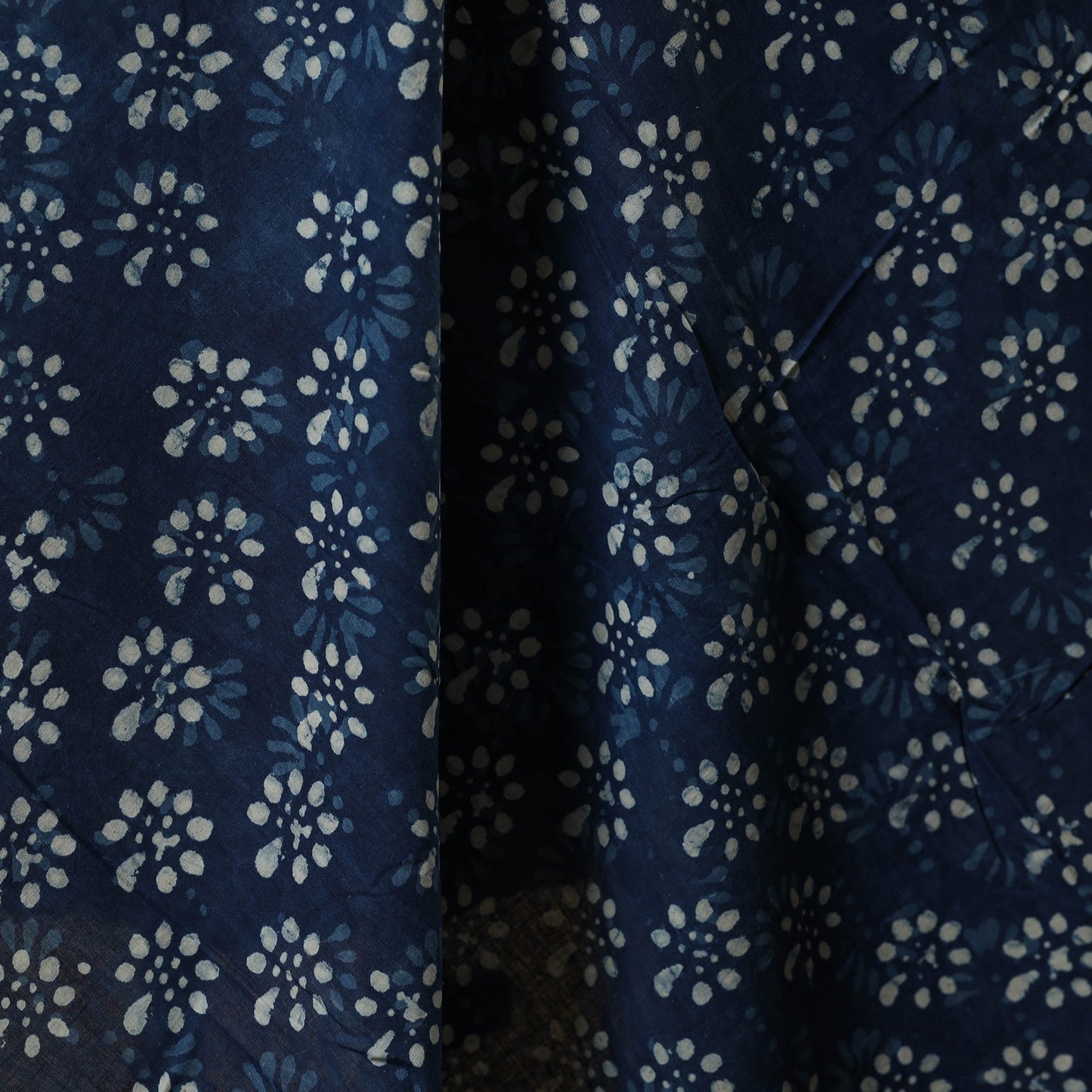 Blue - indigo bagru hand cotton fabric 05 - handcrafted