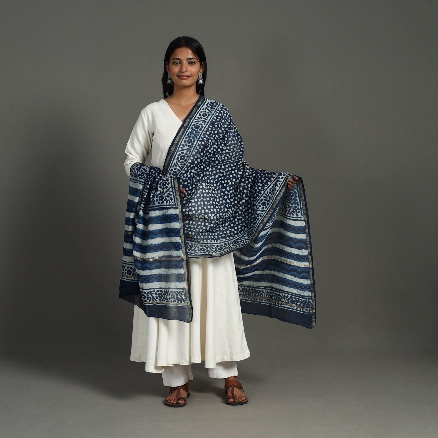 Blue - indigo - chanderi silk dabu bagru dupatta 07