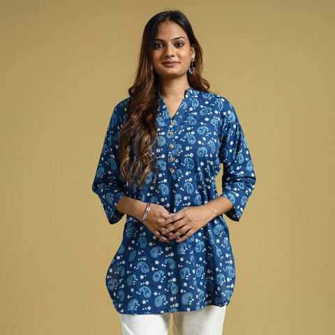 Buy Indigo Dabu Block Printed Cotton Short Kurta Online at iTokri.com