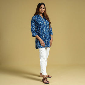 Buy Indigo Dabu Block Printed Cotton Short Kurta Online at iTokri.com
