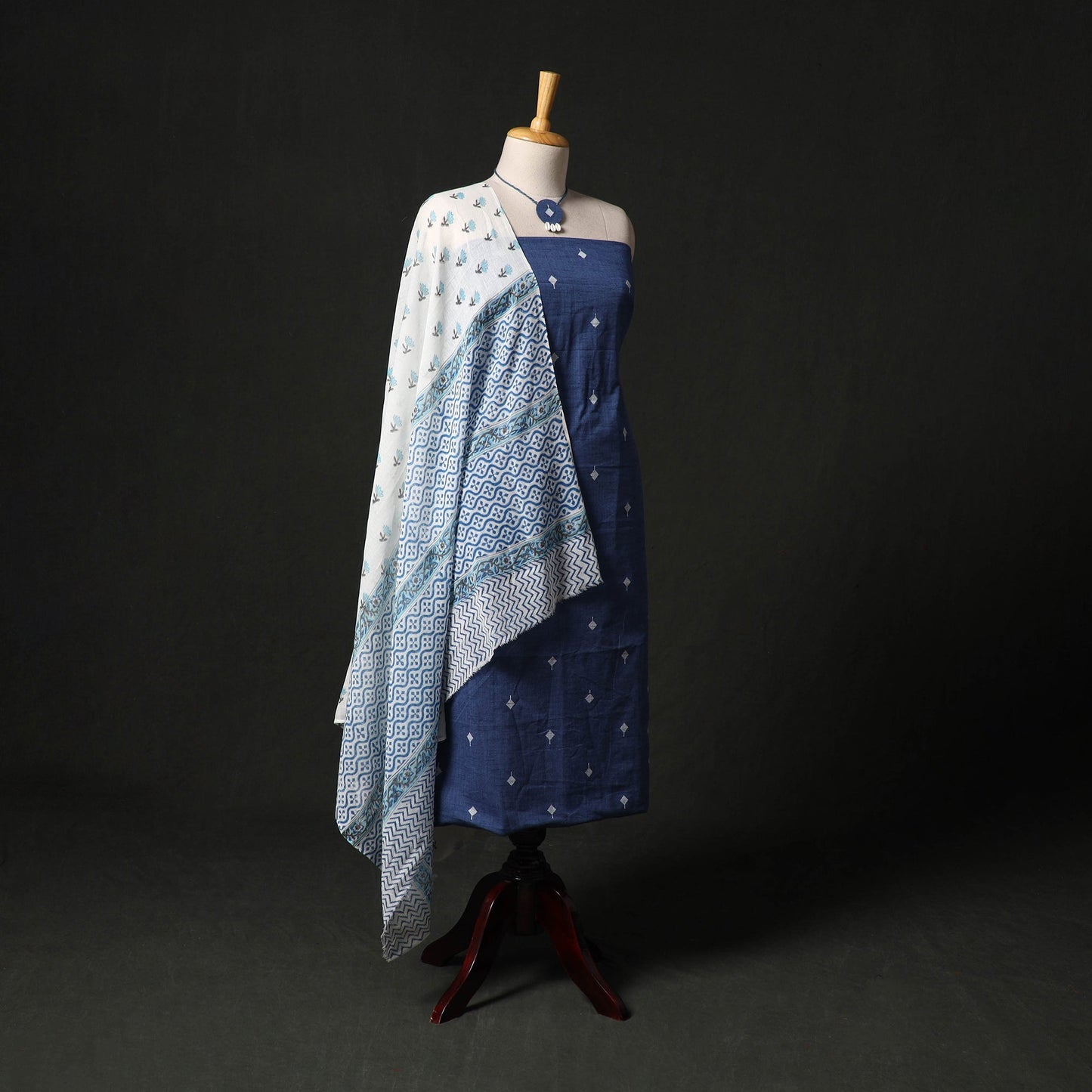Jacquard cotton 2pc unstitched dress material