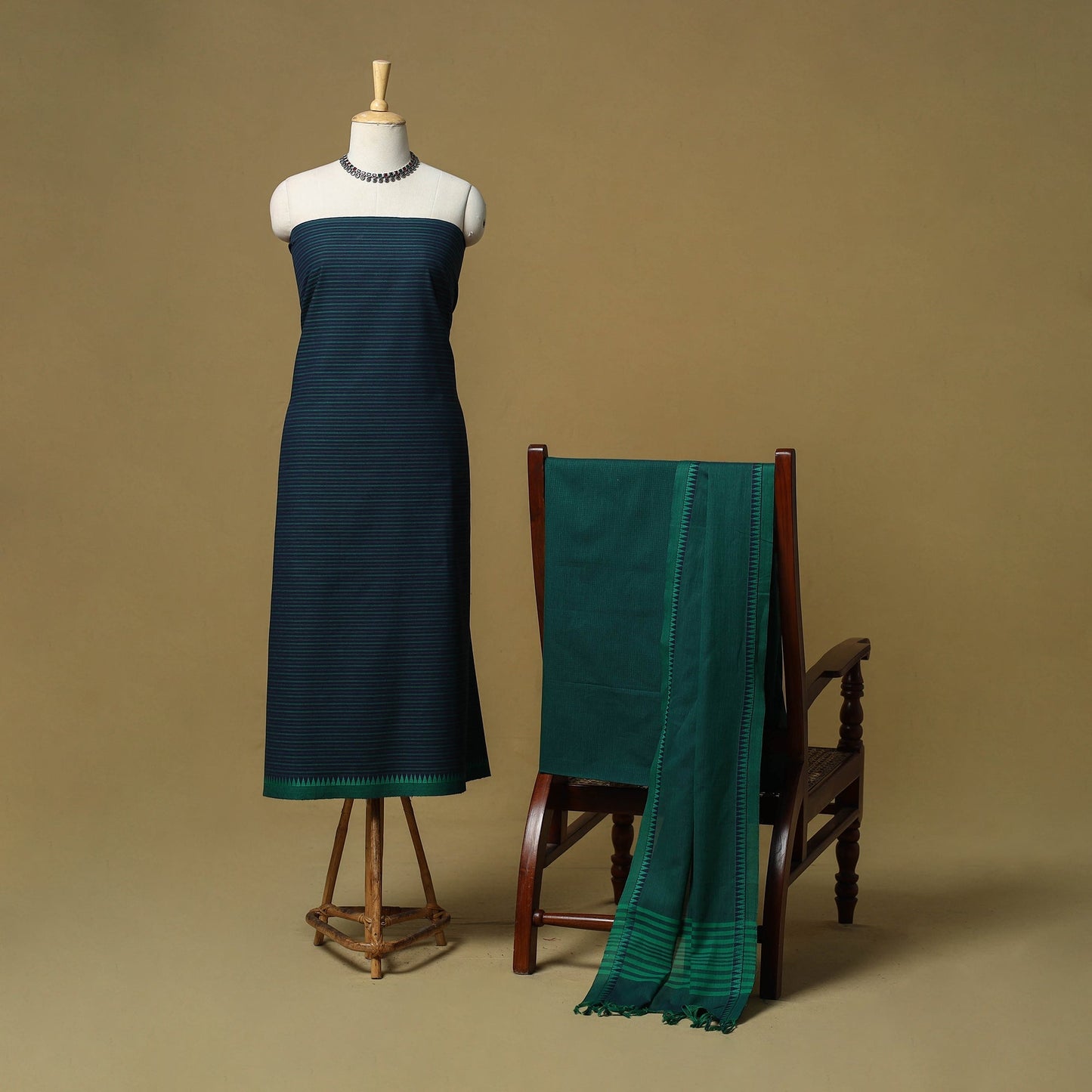 Jacquard cotton 3pc unstitched dress material 108