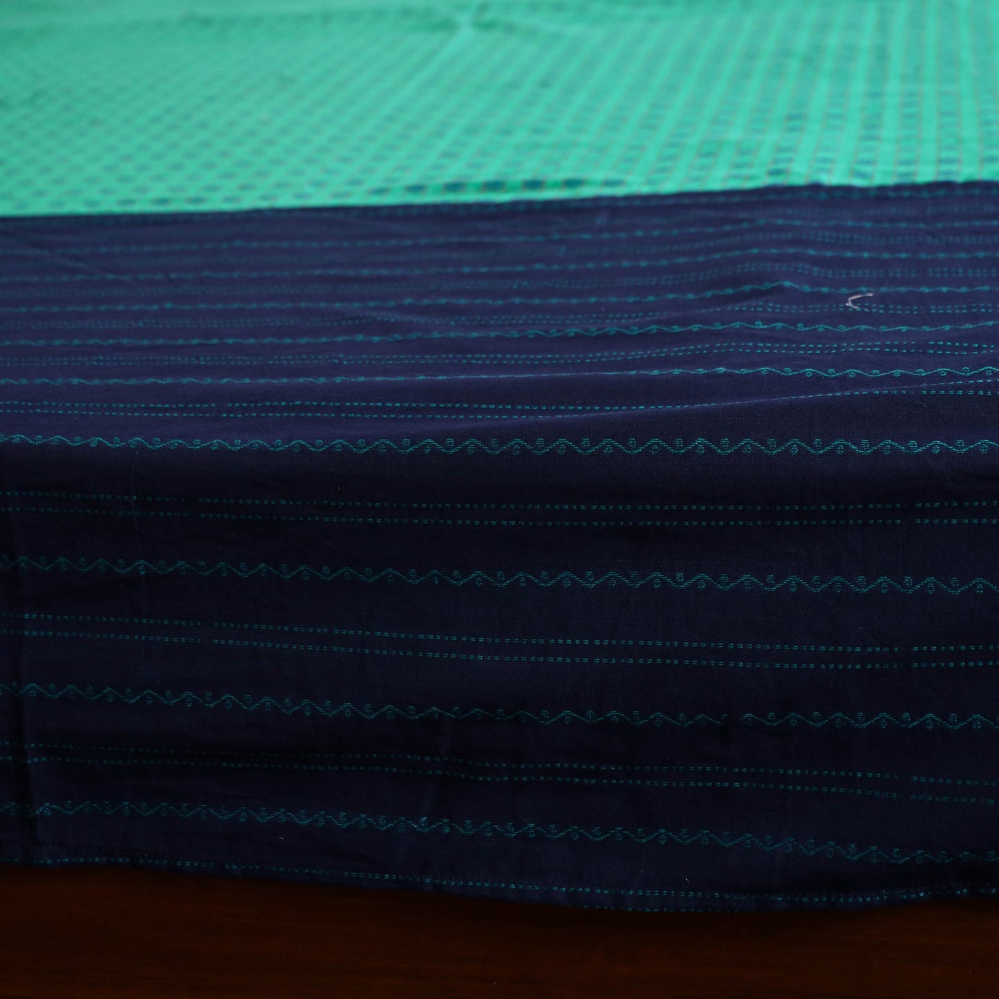  Jacquard Patchwork Cotton Double Bed Cover with Pillow Covers (108 x 83 in) 09 Online at iTokri.com