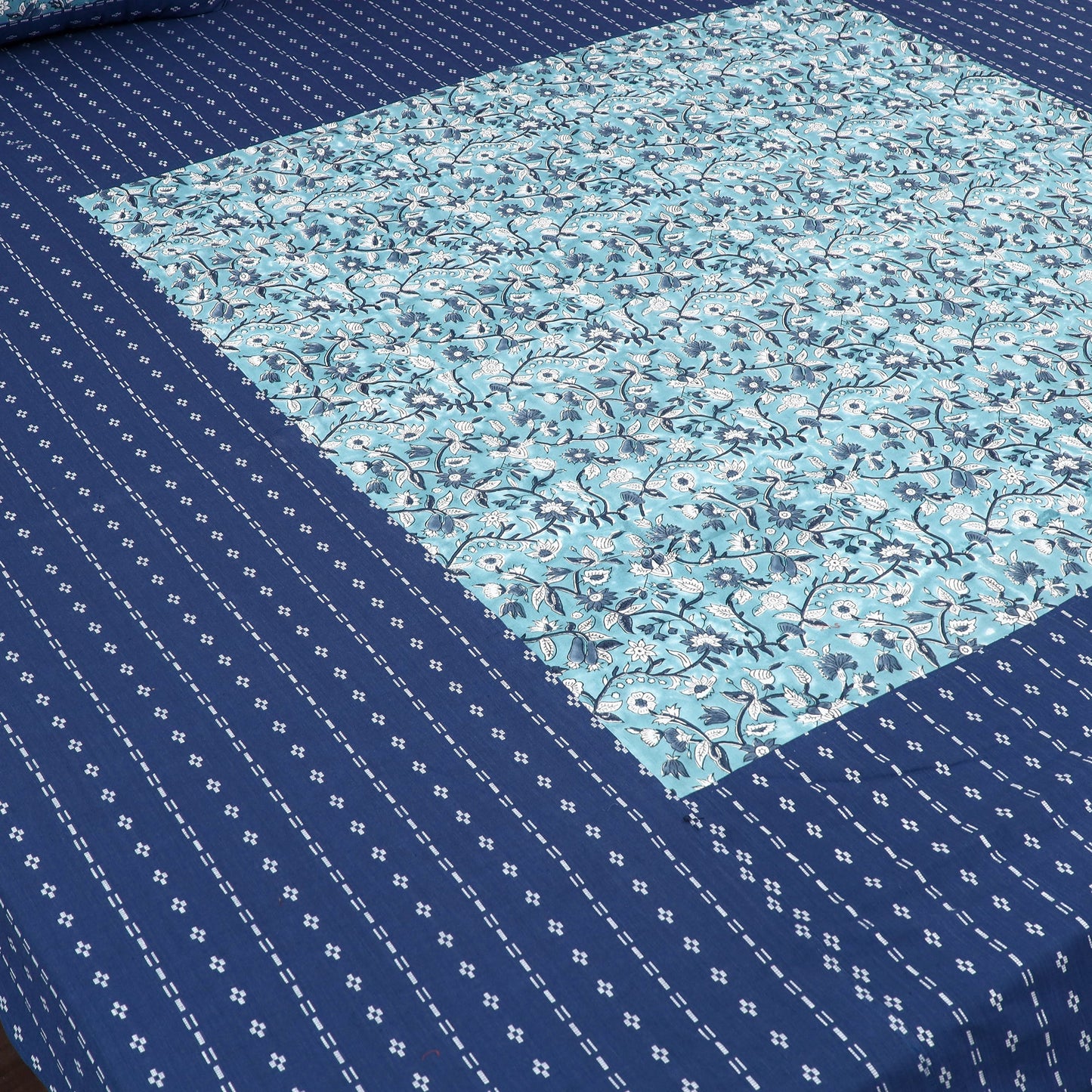 Buy Jacquard with Sanganeri Patch Cotton Bedsheet Set