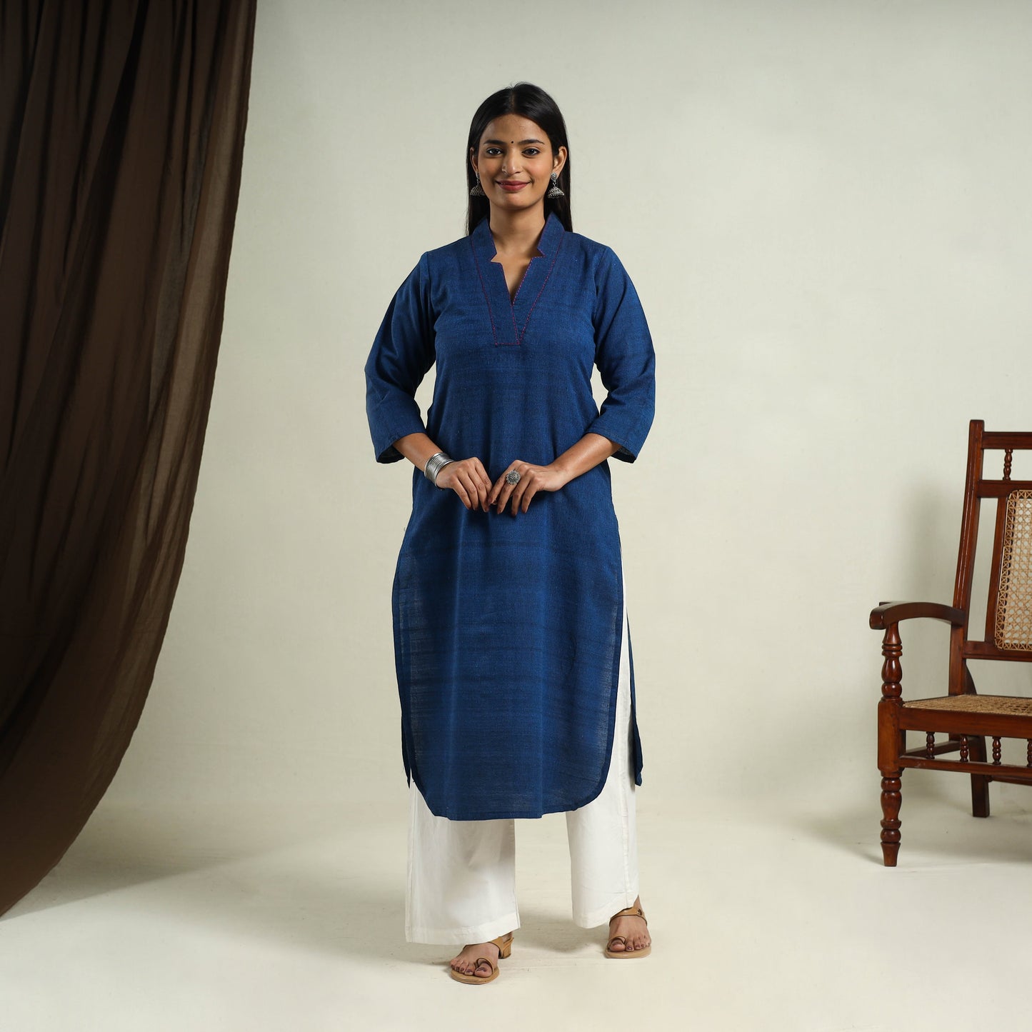Buy Blue Jhiri Handloom Straight Cotton Kurta for Women