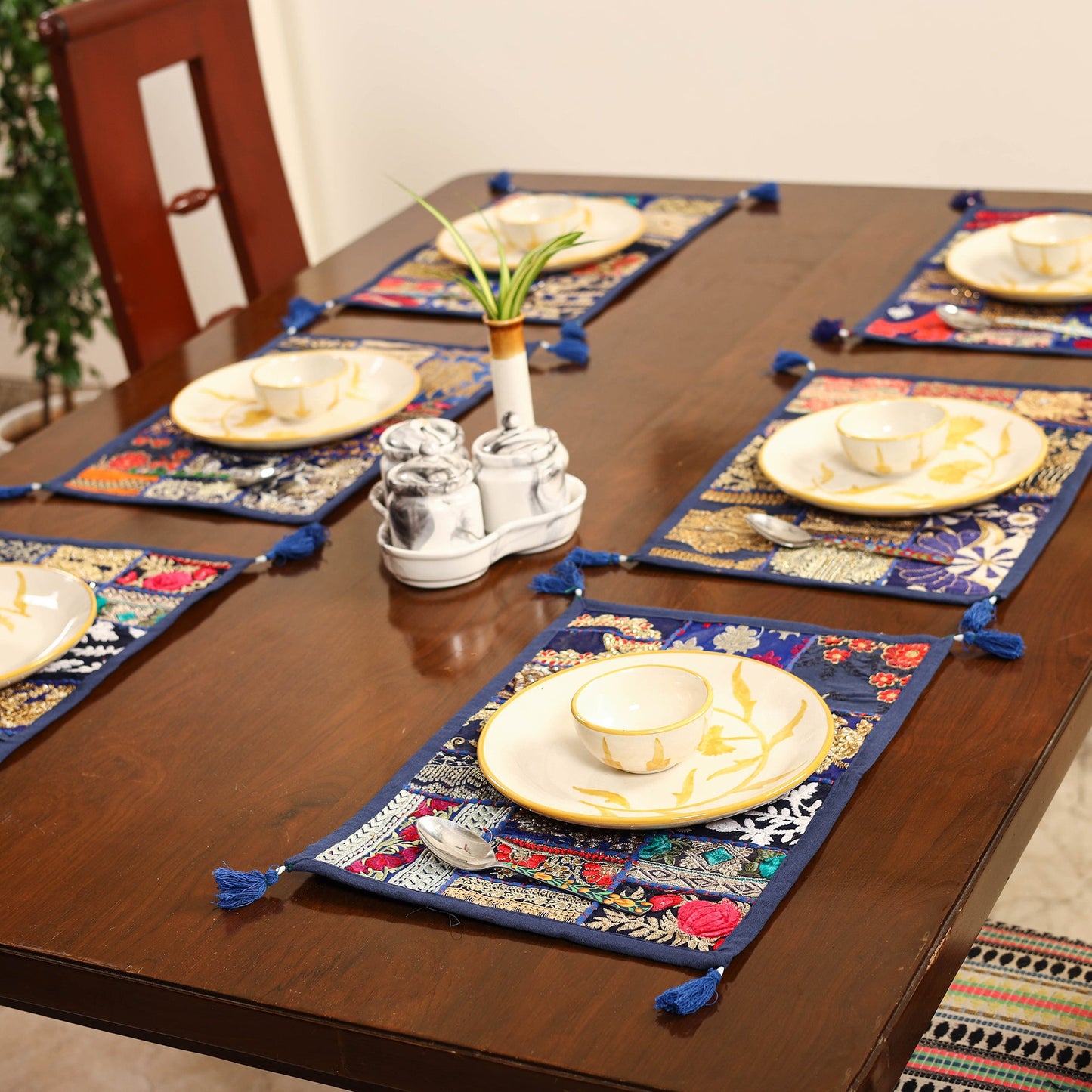 Blue - khambadiya patchwork cotton table mats (set of 6) 01