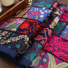 Khambadiya patchwork table runner (71 x 16 in) 04